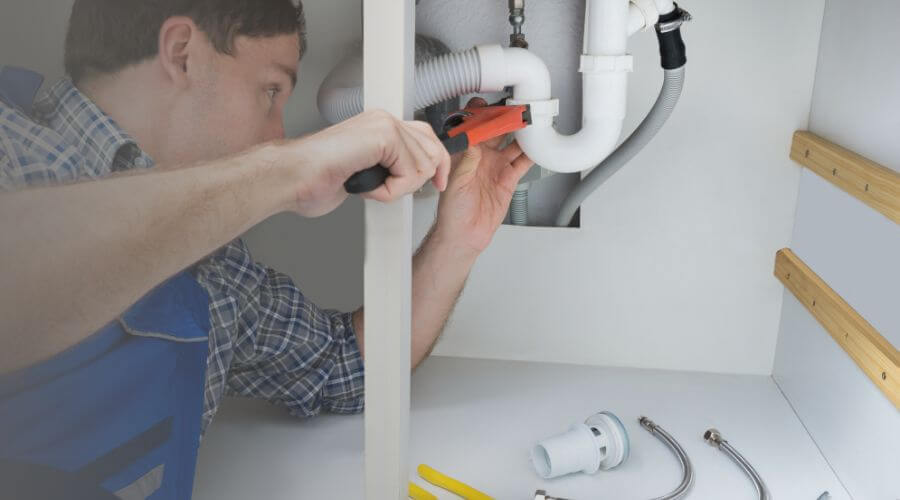 Professional same day plumber in Mound City, MO